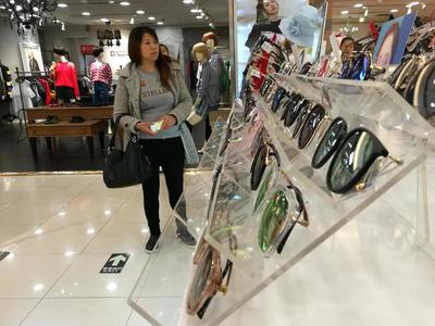 春风吹暖达州 踏青经济与户外用品销售迎热潮
