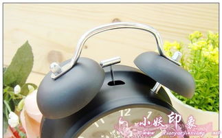 韩国金属闹钟 4寸打铃钟的多功能魅力与市场选购指南